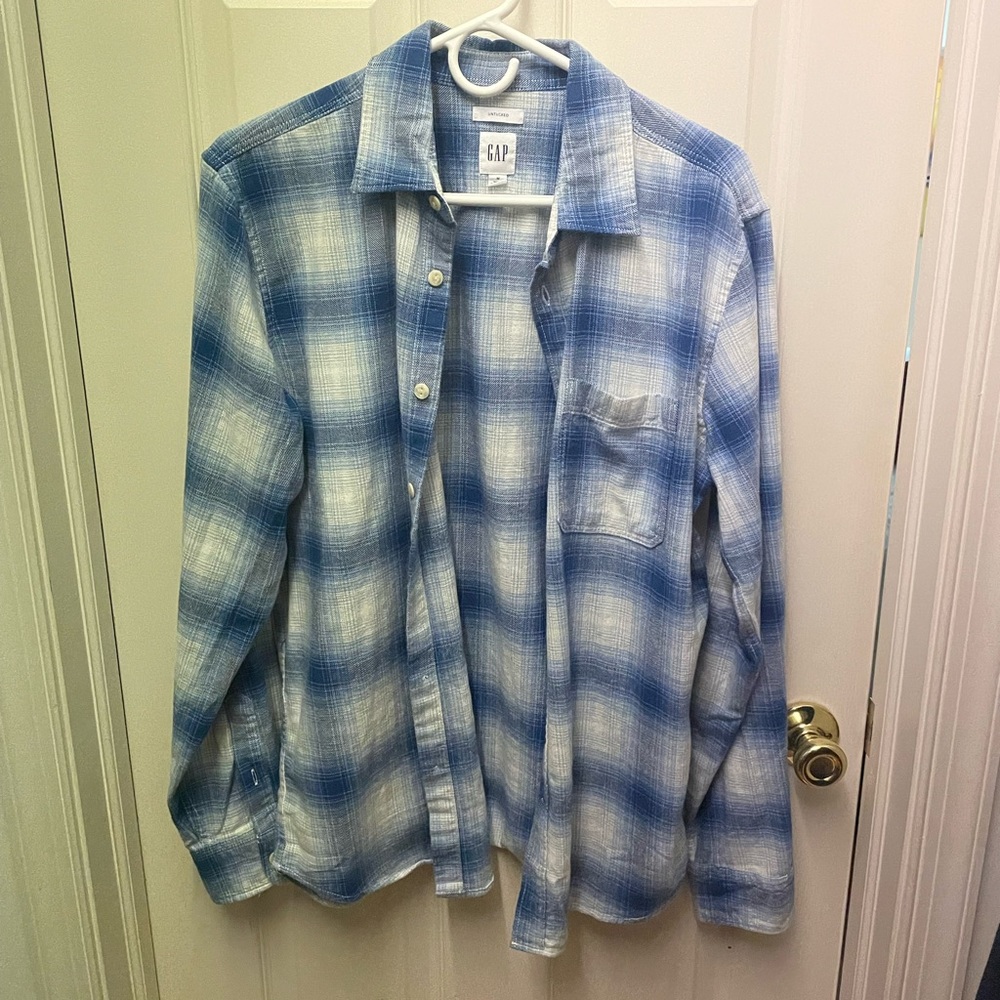 GAP Men's Long Sleeve Untucked Button Down Flannel Shirt Blue Ombre Plaid Sz Med